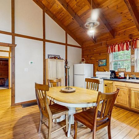The Hideaway Villa Sautee Nacoochee Bagian luar foto